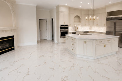 Example of a minimalist home design design in Atlanta