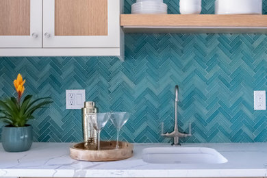 Inspiration for a transitional home bar remodel in New York