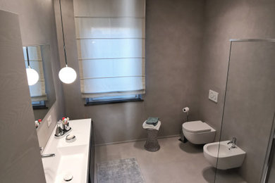 Modelo de cuarto de baño principal minimalista