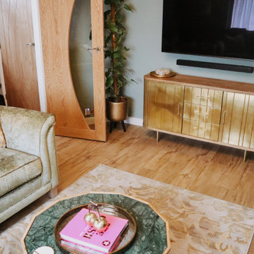 Transforming a Disconnected Space into a Cosy Family Snug