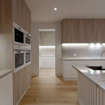 Beachside Understated Elegance (kitchen)