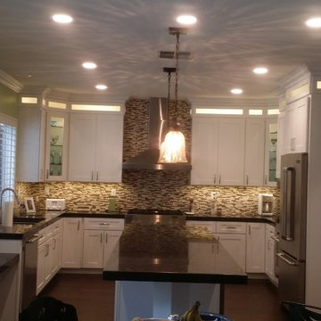 Kitchen Undercabinet Lighting