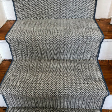 Nourison Island Wave in Pewter Stair Runner