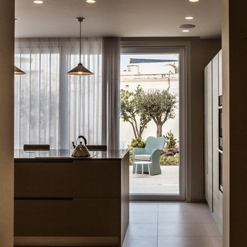 Contemporary Home