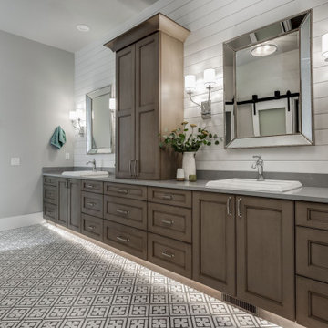 Modern Central Oregon Lodge Home