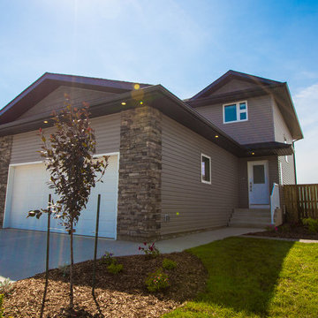 2 Storey, 1442 sq.ft., 3 Bedrooms, 2.5 Baths