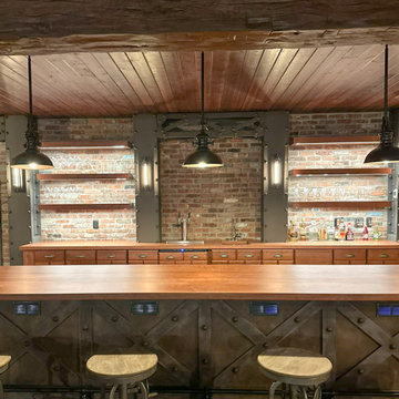Lakehouse Lounge