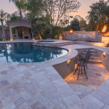 Outdoor Entertaining and a Refreshing Pool
