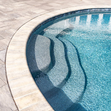 Lynnfield Pool & Pool House