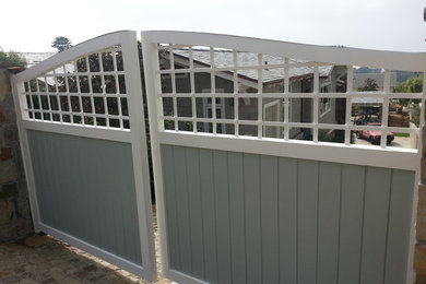 Cottage Gate beginning to open