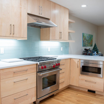 Natural Maple Modern Kitchen