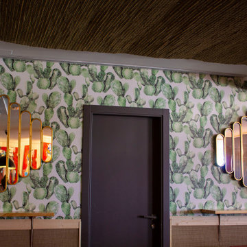 Cockteleria Just Drink, Hotel Bar