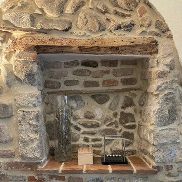 Ristrutturazione di un rustico con tocchi industrial