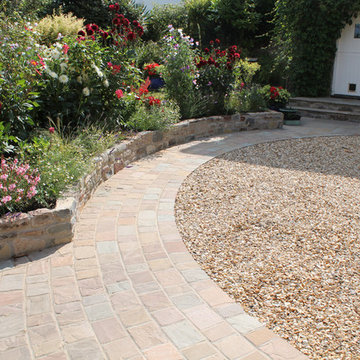 Courtyard Front Garden and Driveway