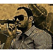 Nikos Boloniss foto