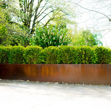 Corten tall planters