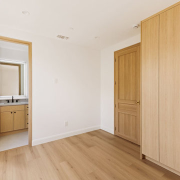 The hidden duplex & A home makeover - SB9 Investment property in Woodland Hills