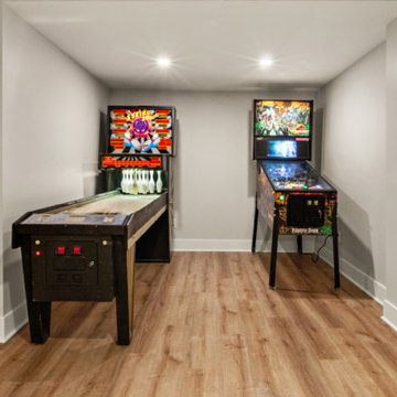 Mid-Century Modern Retreat in Slingerlands, NY – The Entertainment Hub