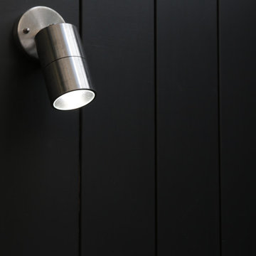 Camperdown courtyard - wall light