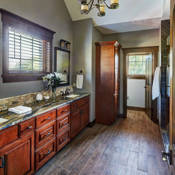 Custom Home in Glen Ellyn Bathroom