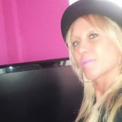 Kellie Taylor's photo