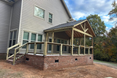 This is an example of a porch design in Charlotte.