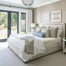 Guest/Upstairs Bedroom