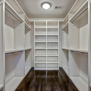 75 Most Popular Craftsman Closet Design Ideas for 2019 - Stylish ...