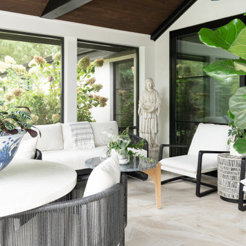 Art-filled Ranch on Natural Bridge