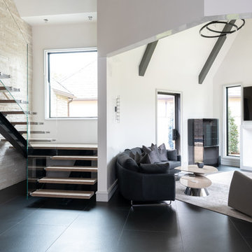 Sophisticated–Yet Alluringly Casual–in Oklahoma