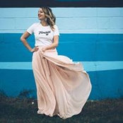 Elle Darcy's photo