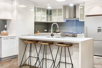 This is an example of a kitchen in Melbourne.