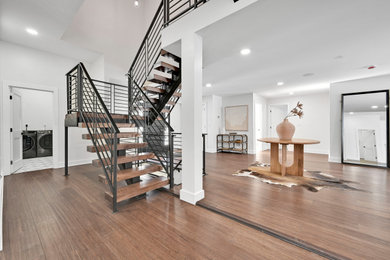 Minimalist staircase photo in Philadelphia