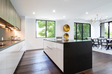 Open concept kitchen - contemporary open concept kitchen idea in Orange County