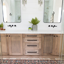 Master Vanity