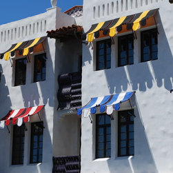 El Andaluz - Santa Barbara - Windows