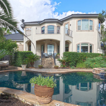 Gorgeous House: Exterior Stucco Painting
