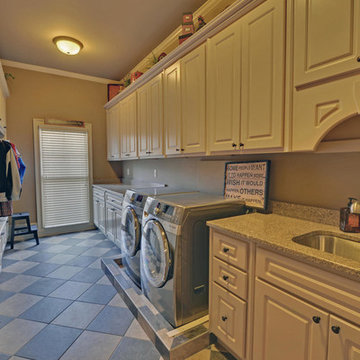 Custom Home Design at Edinburgh