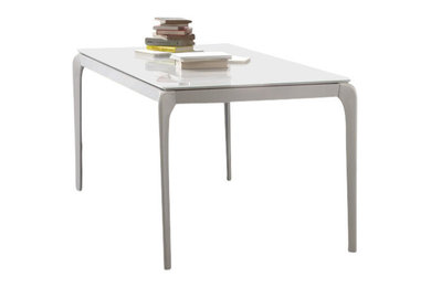 Julia Table