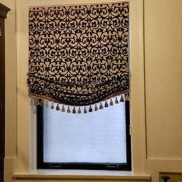 Relaxed Roman Shade with Decorative Trim