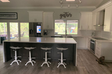 Inspiration for a kitchen remodel in Miami