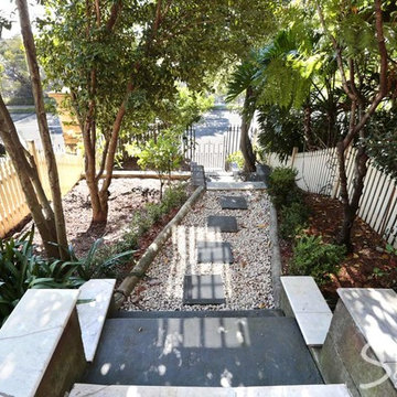 Front Garden Designs / Front Garden Driveway / Front Garden Ideas