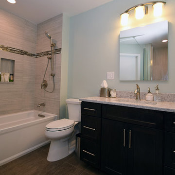 Cinema Loft Master Bathroom - Chicago