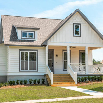 Siding Installation - James Hardie Siding (Arctic White)