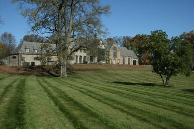 Example of an eclectic exterior home design in Cincinnati