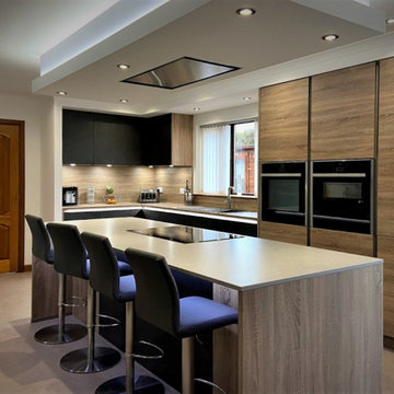 Oak Kitchen in Fraserburgh