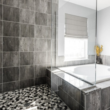 Natural Aesthetic Transitional Bathroom