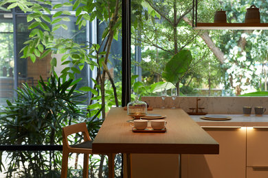 Inspiration for a contemporary kitchen in Hyderabad.