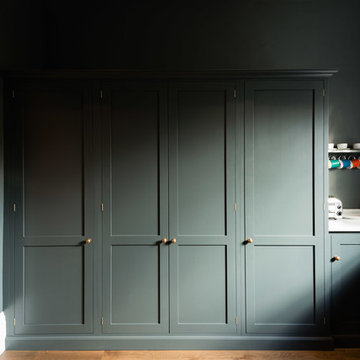 The Bloomsbury WC1 Kitchen by deVOL