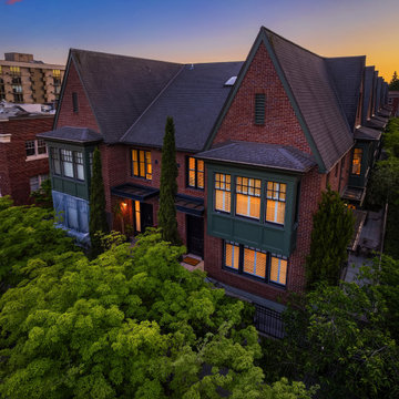 Queen Anne - Victoria Townhomes